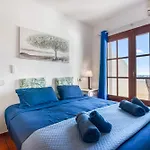 בית נופש Oceanview House Hills *