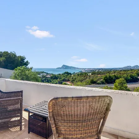 בית נופש Oceanview House Hills אלתיאה