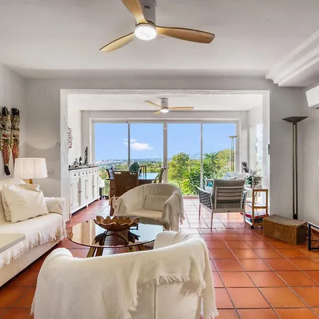 Oceanview House Hills בית נופש