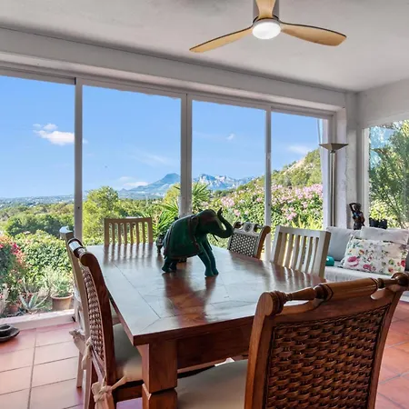 Oceanview House Hills Nyaraló